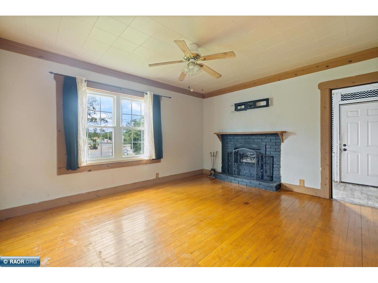 213 & 215 W 4th Ave N Aurora MN 55705 149402 image13