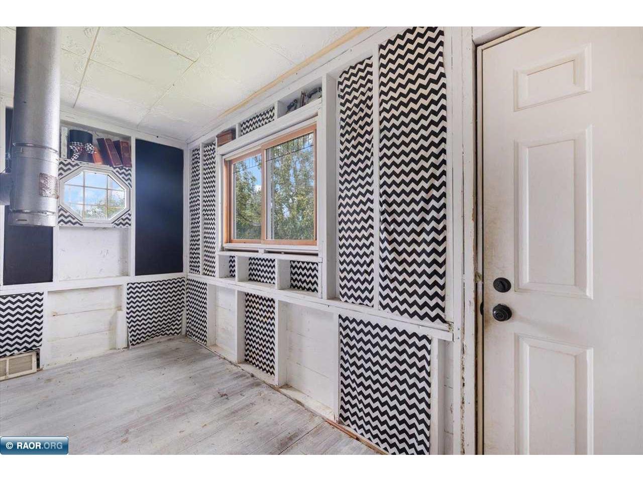 213 & 215 W 4th Ave N Aurora MN 55705 149402 image15