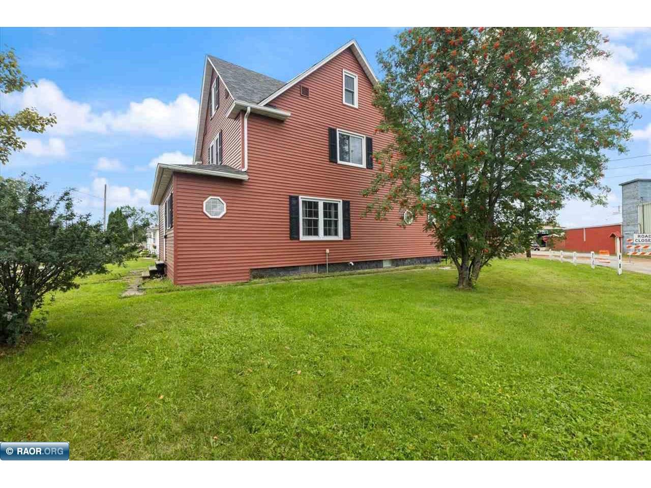 213 & 215 W 4th Ave N Aurora MN 55705 149402 image3