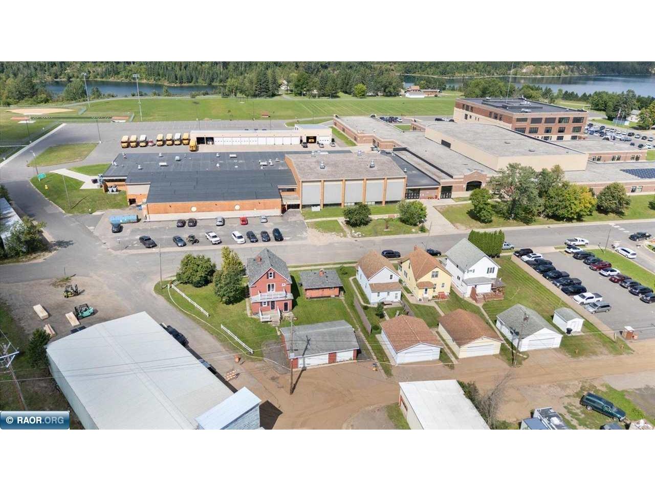 213 & 215 W 4th Ave N Aurora MN 55705 149402 image43