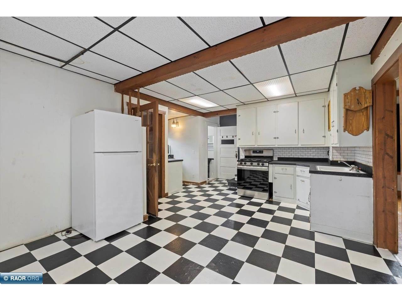 213 & 215 W 4th Ave N Aurora MN 55705 149402 image9