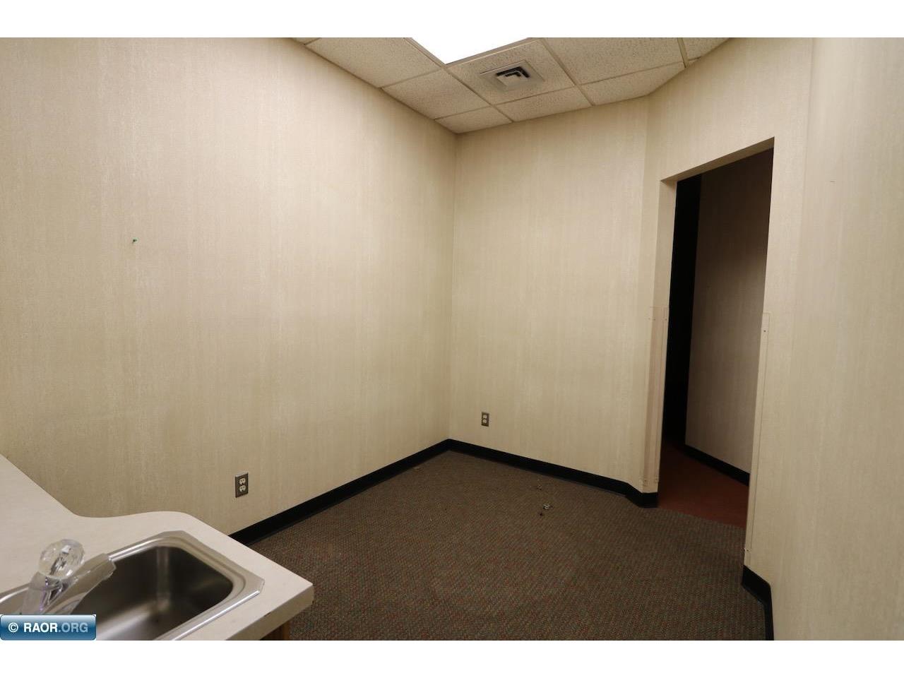 22 W 3rd Ave North Aurora MN 55705 149638 image19