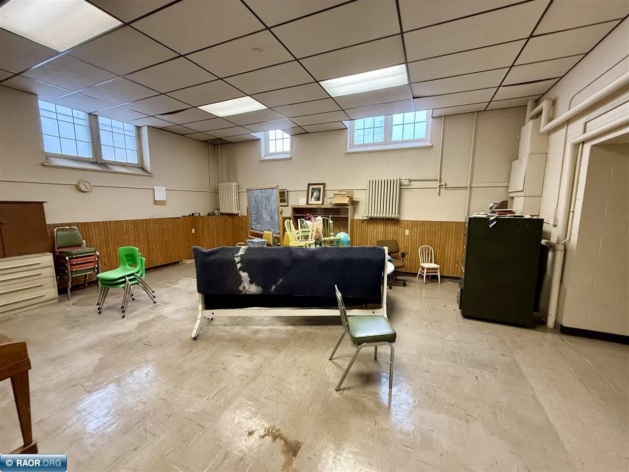 2201 2nd Ave E Hibbing MN 55746 149350 image23