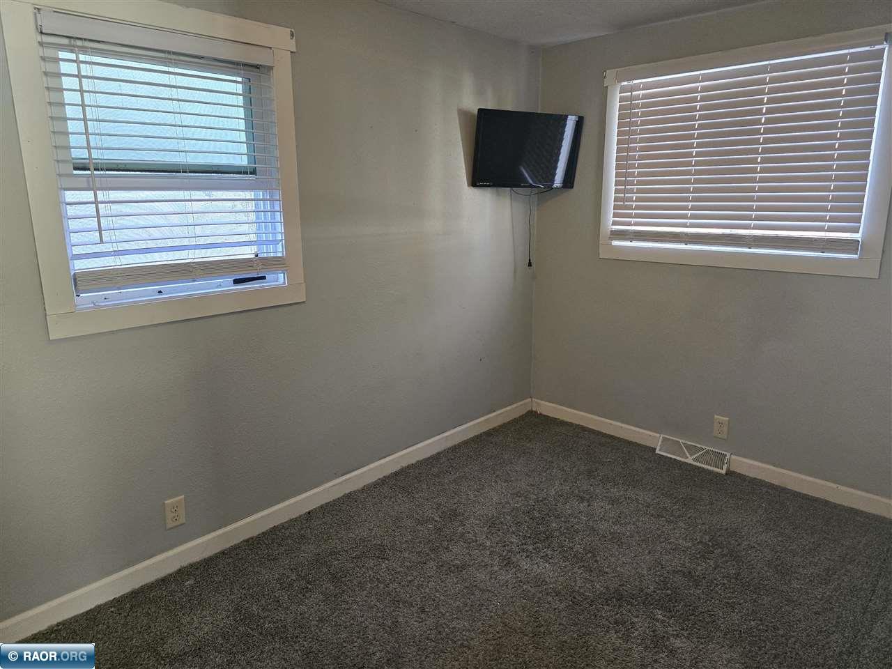 225 1st St. SW Chisholm MN 55719 149179 image10