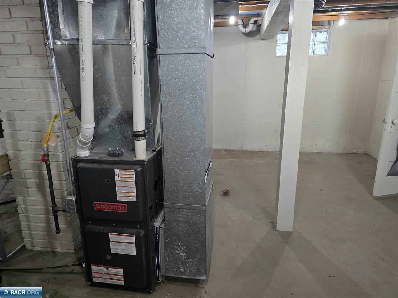 225 1st St. SW Chisholm MN 55719 149179 image23