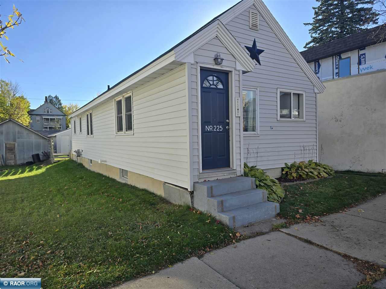 225 1st St. SW Chisholm MN 55719 149179 image6