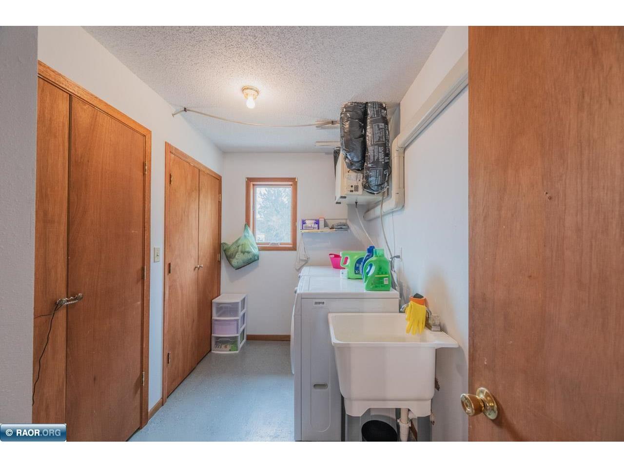 228 3rd St SE Cook MN 55723 149847 image17