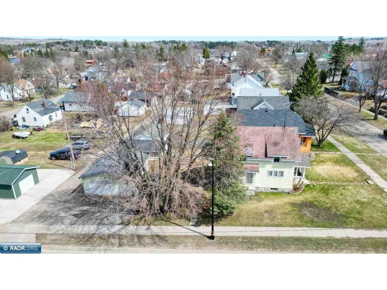 230 2nd St NW Chisholm MN 55719 149829 image12