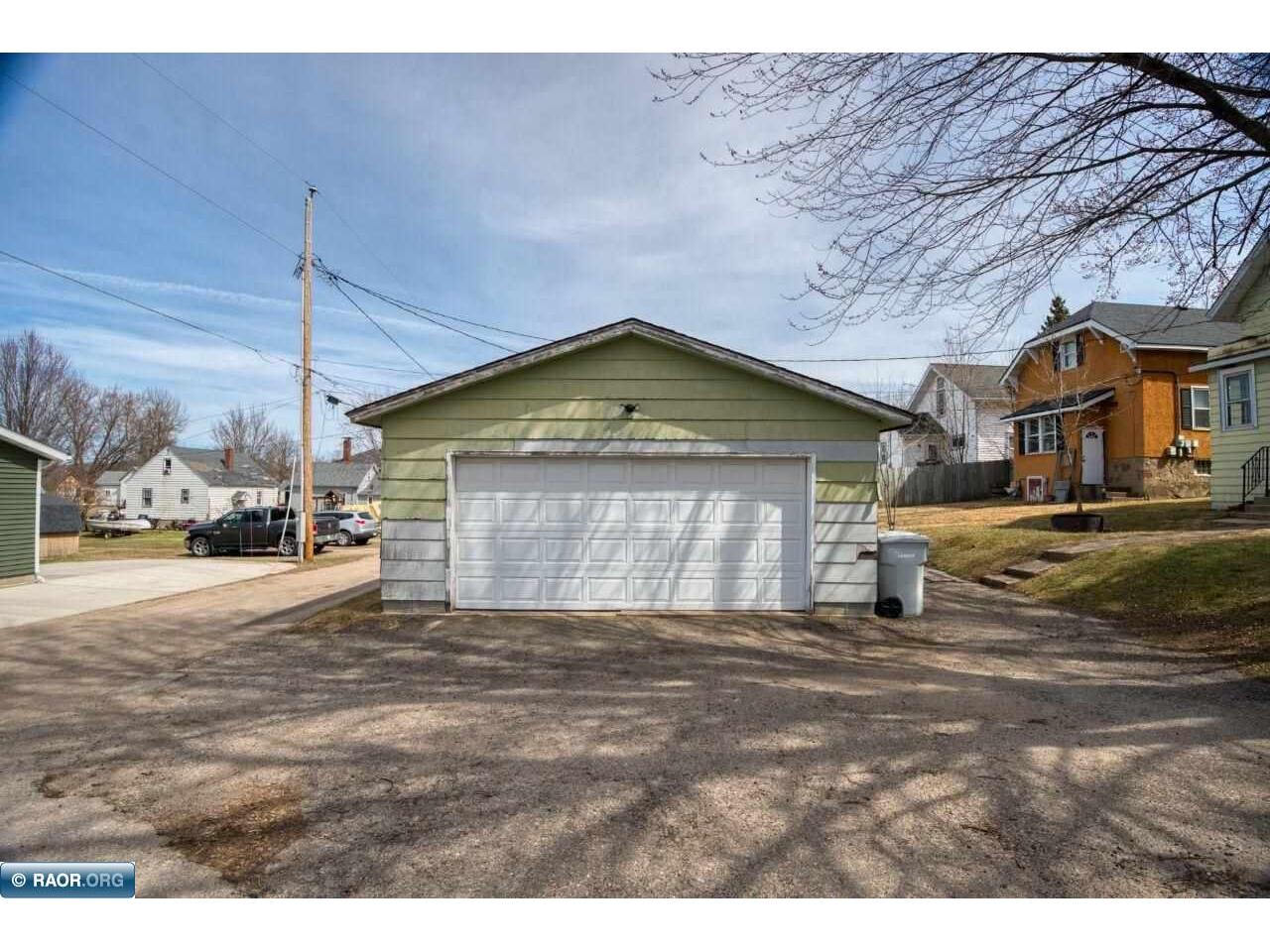 230 2nd St NW Chisholm MN 55719 149829 image2