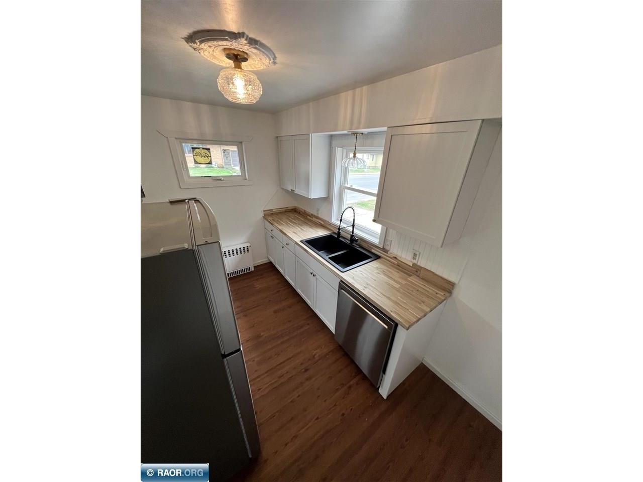 2401 7th Ave E Hibbing MN 55746 150182 image11
