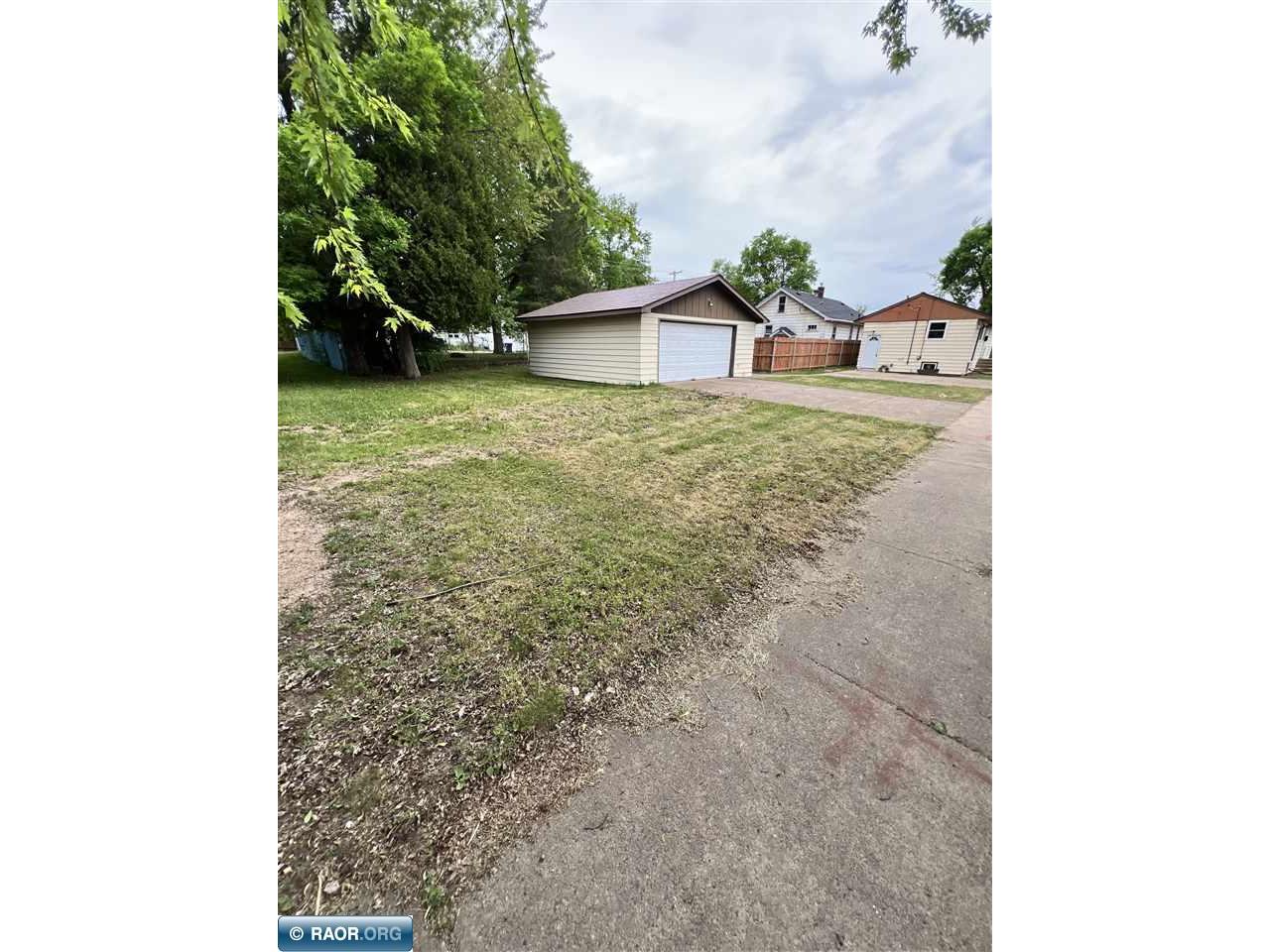 2401 7th Ave E Hibbing MN 55746 150182 image4