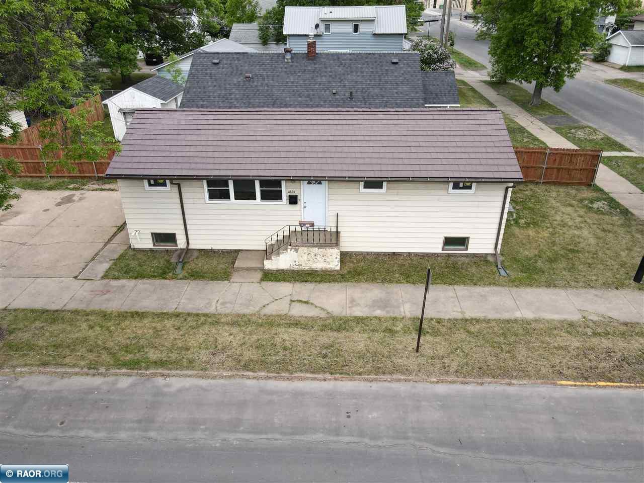 2401 7th Ave E Hibbing MN 55746 150182 image5
