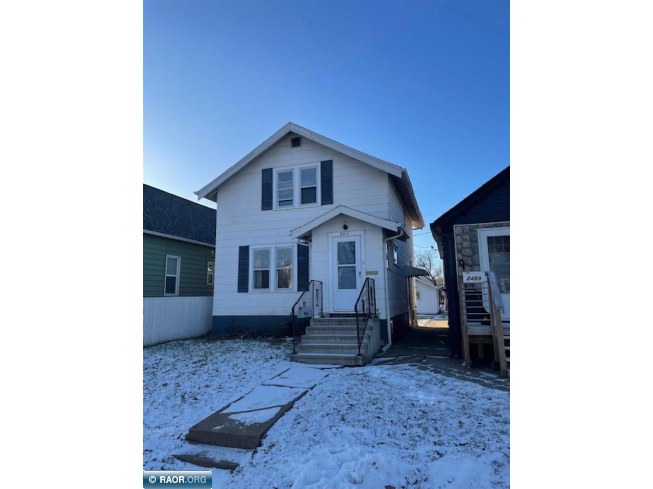 2411 E 3RD AVE Hibbing MN 55746 146147 image1