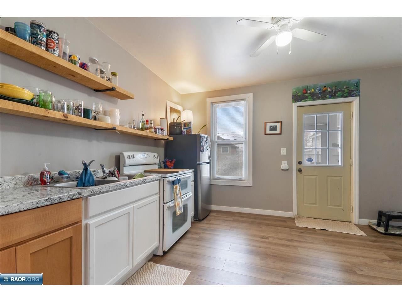 2424 W 2nd St Duluth MN 55806 149622 image12