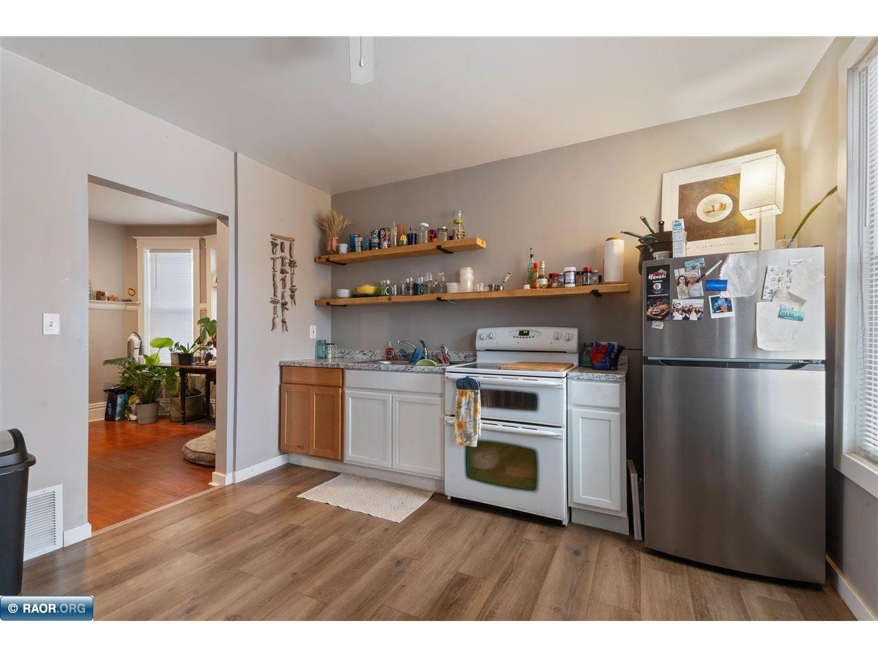 2424 W 2nd St Duluth MN 55806 149622 image14
