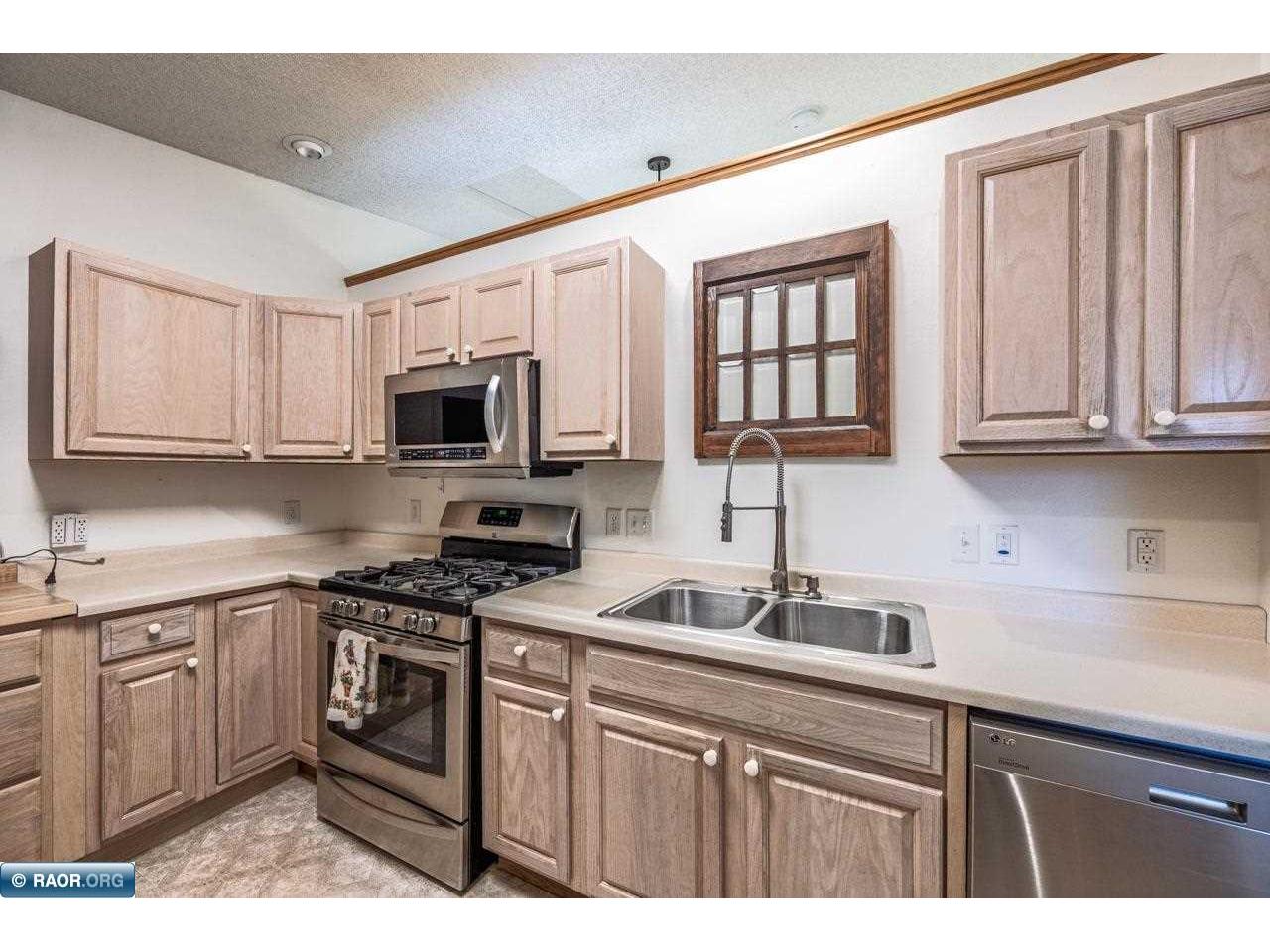 2506 E 21st Ave Hibbing MN 55746 149939 image8