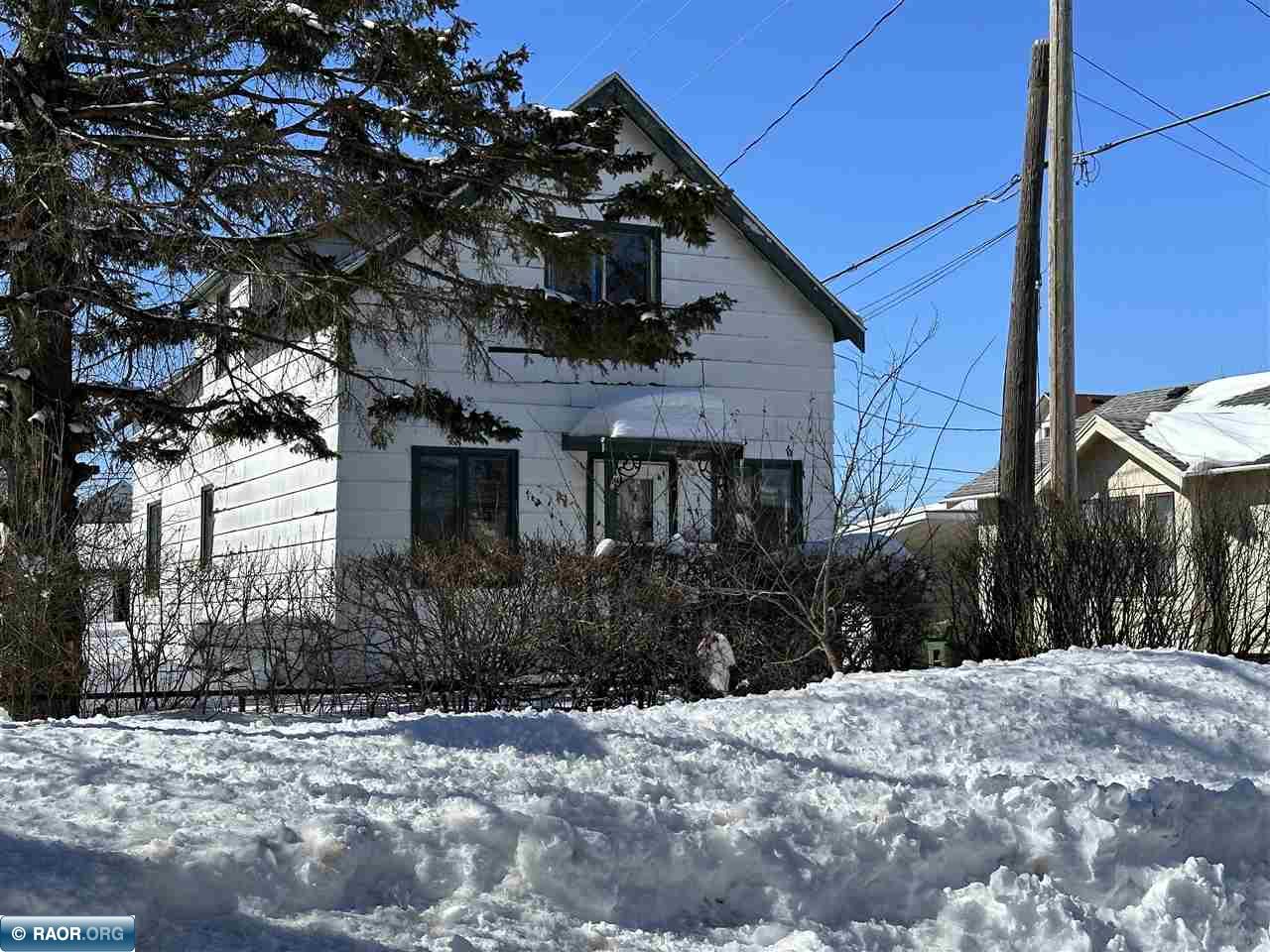 2507 4th Ave E Hibbing MN 55746 144758 image1