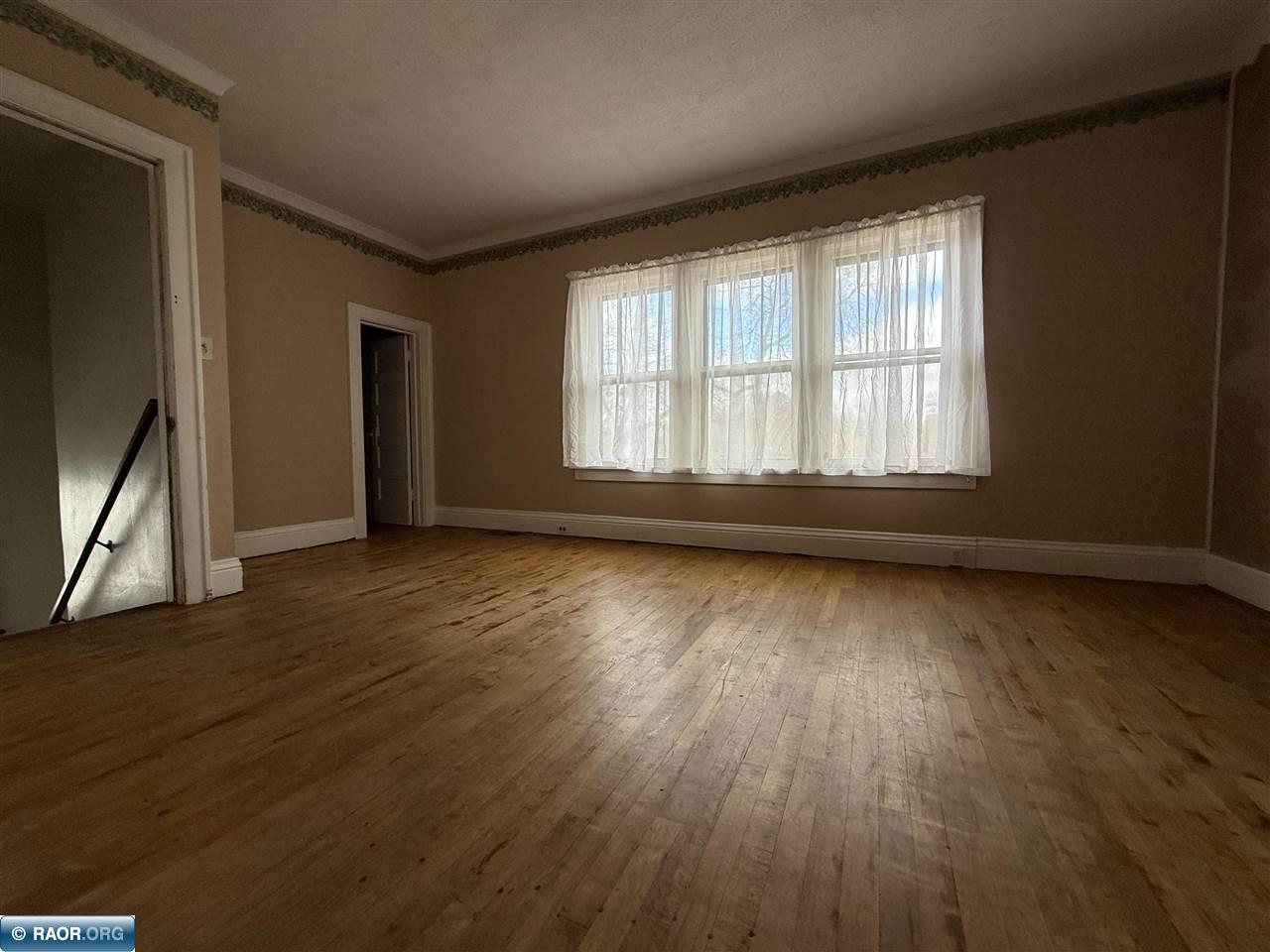 2511 3rd Avenue E Hibbing MN 55746 148707 image11