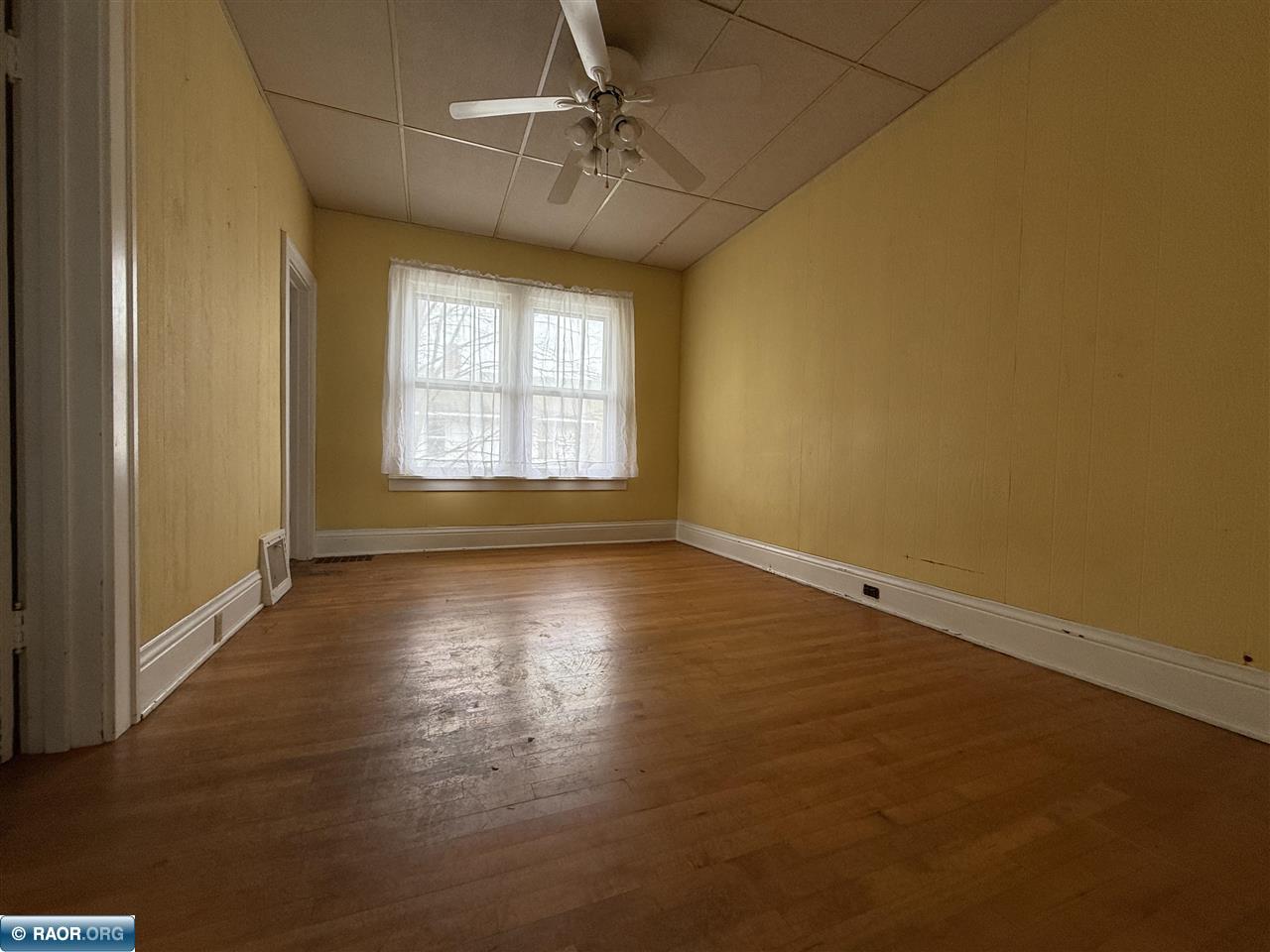 2511 3rd Avenue E Hibbing MN 55746 148707 image18