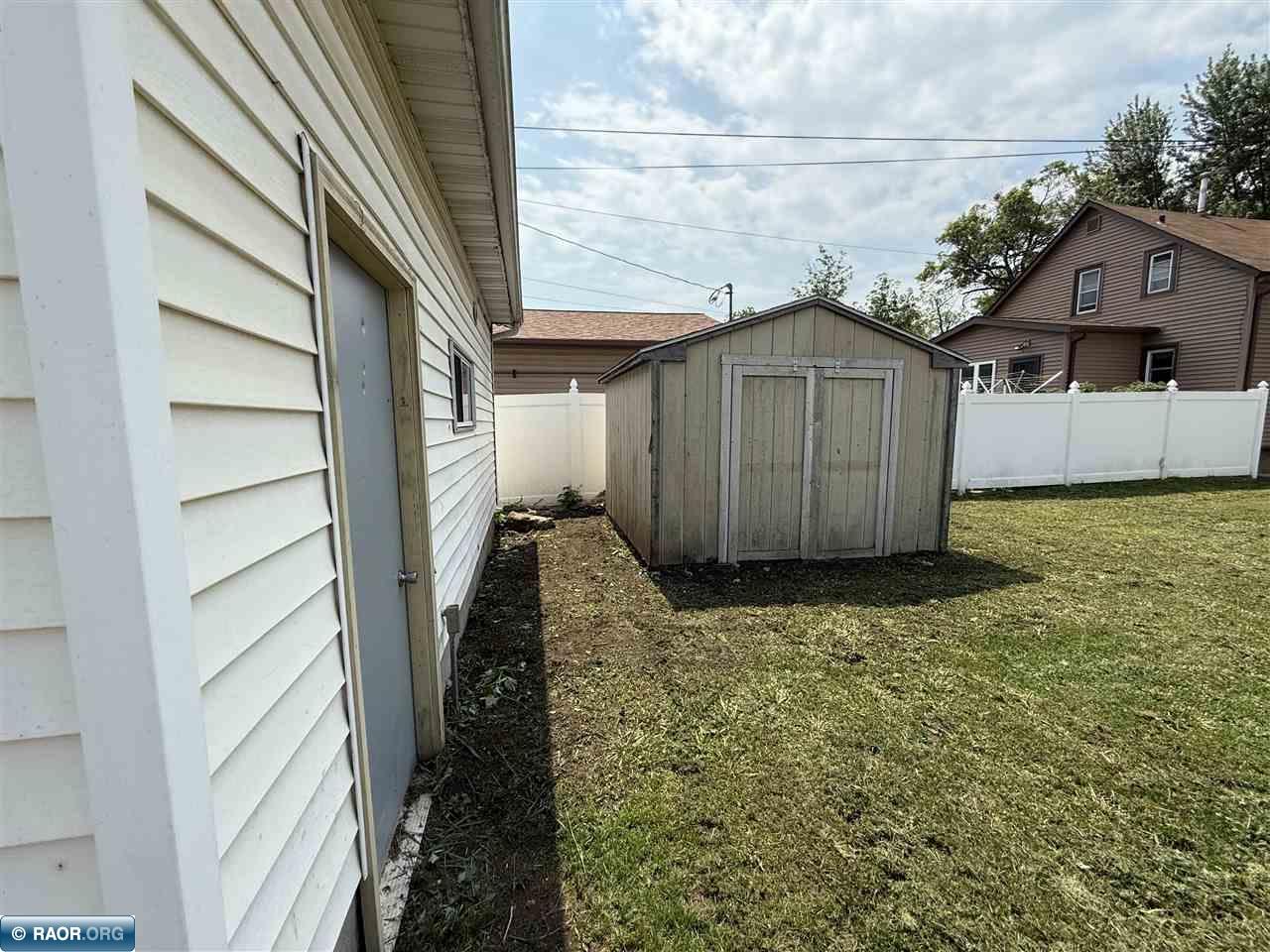 2612 3rd Ave W Hibbing MN 55746 148283 image11