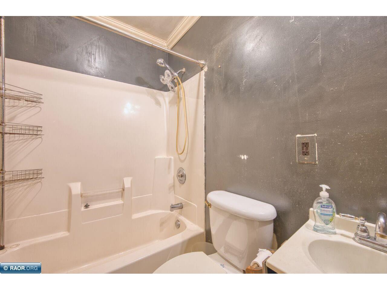 27 Cuyuna Dr Virginia MN 55792 149090 image11