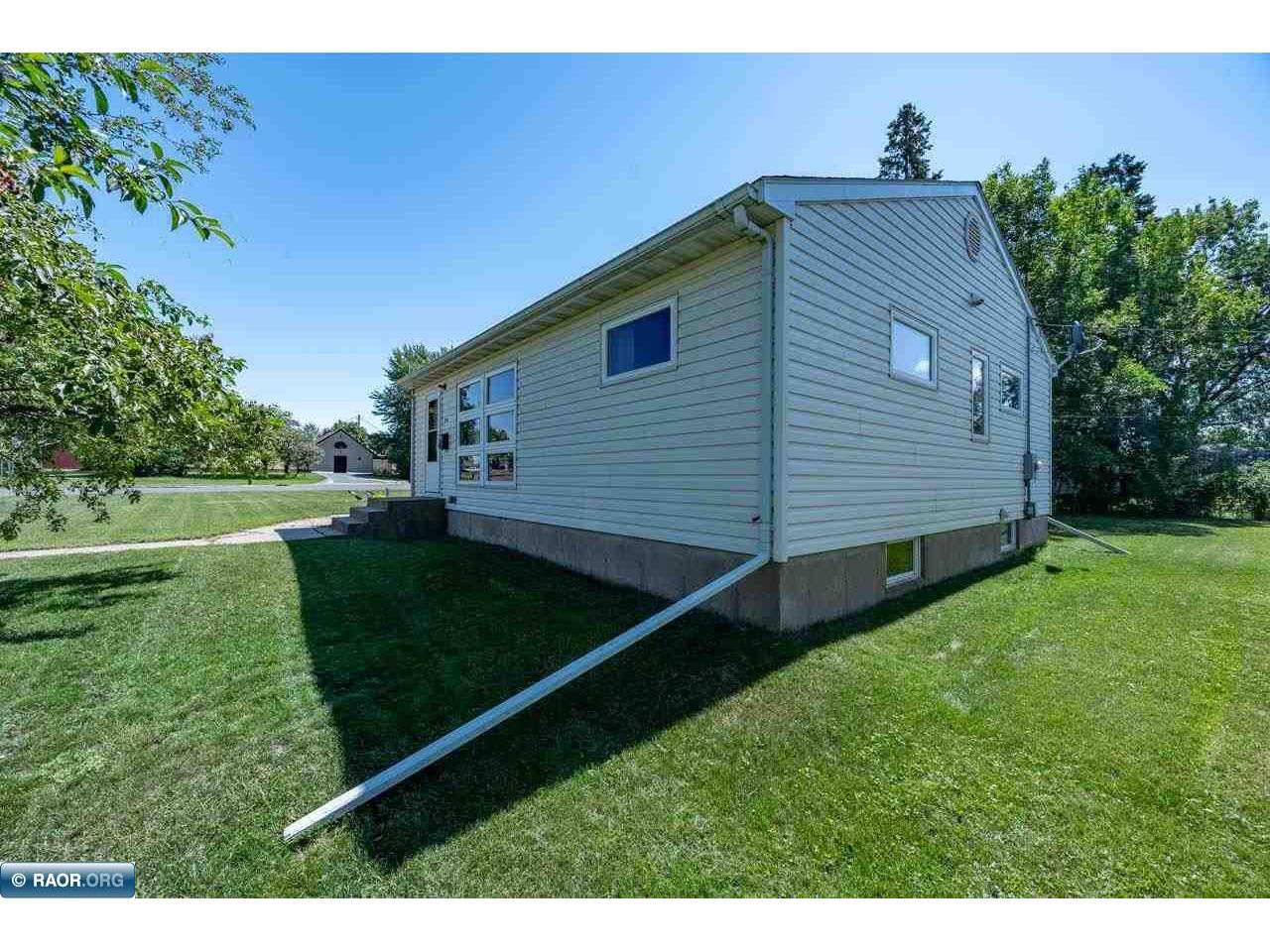 2714 Diane Lane Hibbing MN 55746 150315 image29