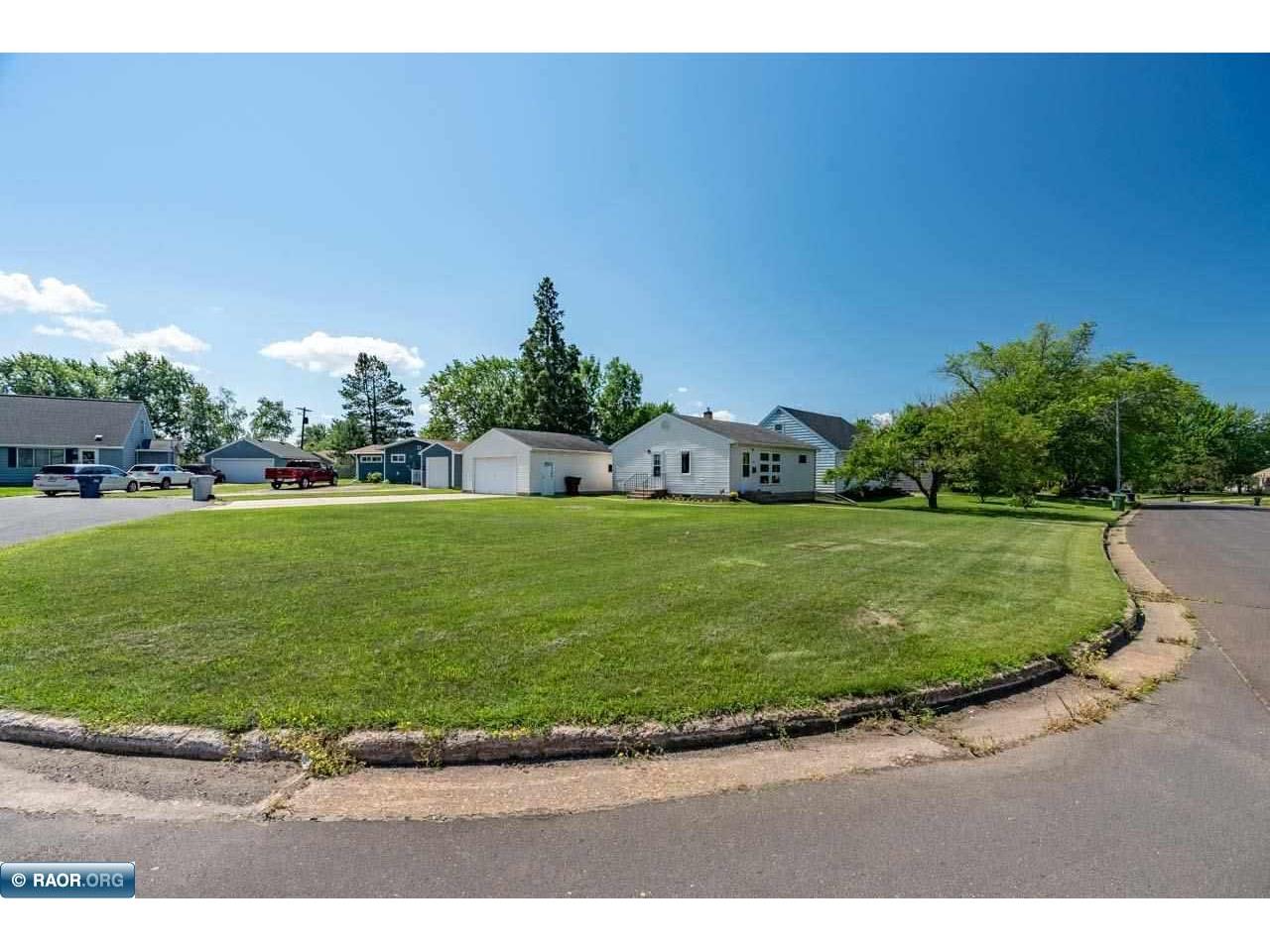 2714 Diane Lane Hibbing MN 55746 150315 image3