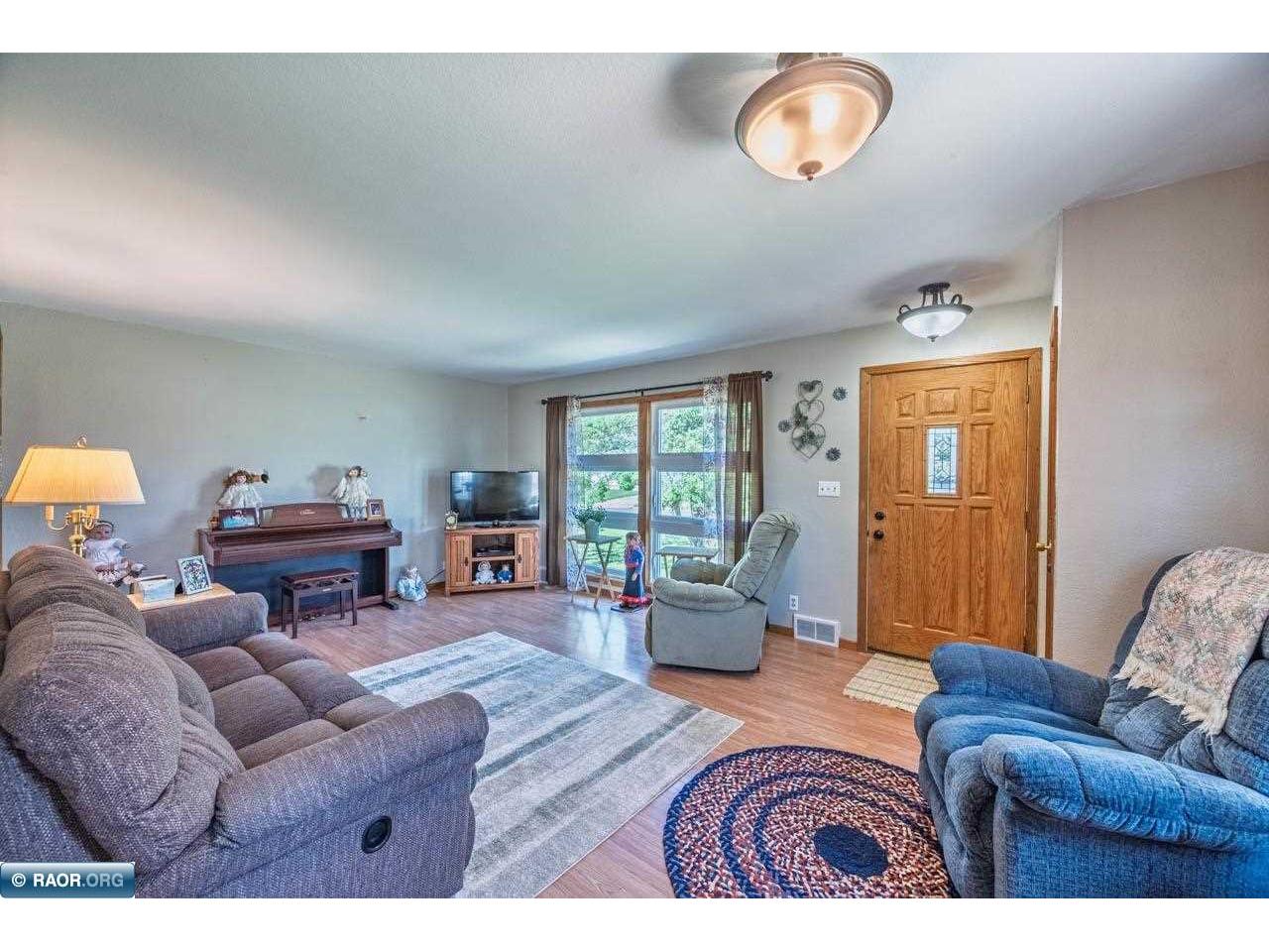 2714 Diane Lane Hibbing MN 55746 150315 image7