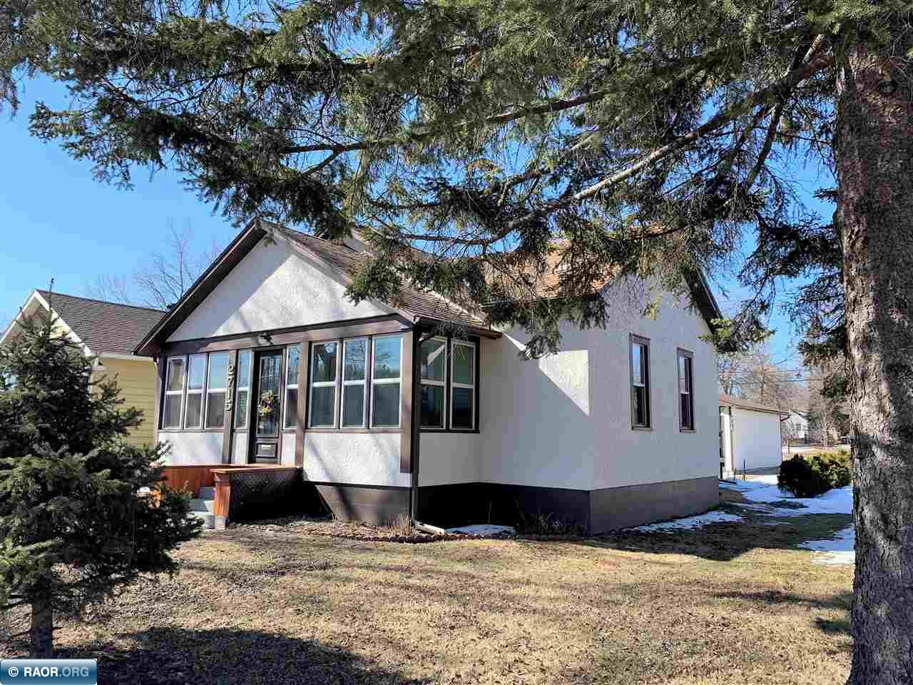 2715 7th Ave E Hibbing Mn 55746 Mls 140944 Edina Realty
