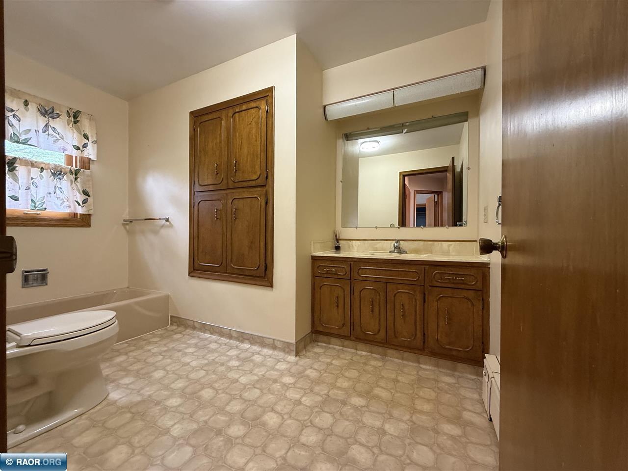 2721 3rd Ave W Hibbing MN 55746 150033 image30