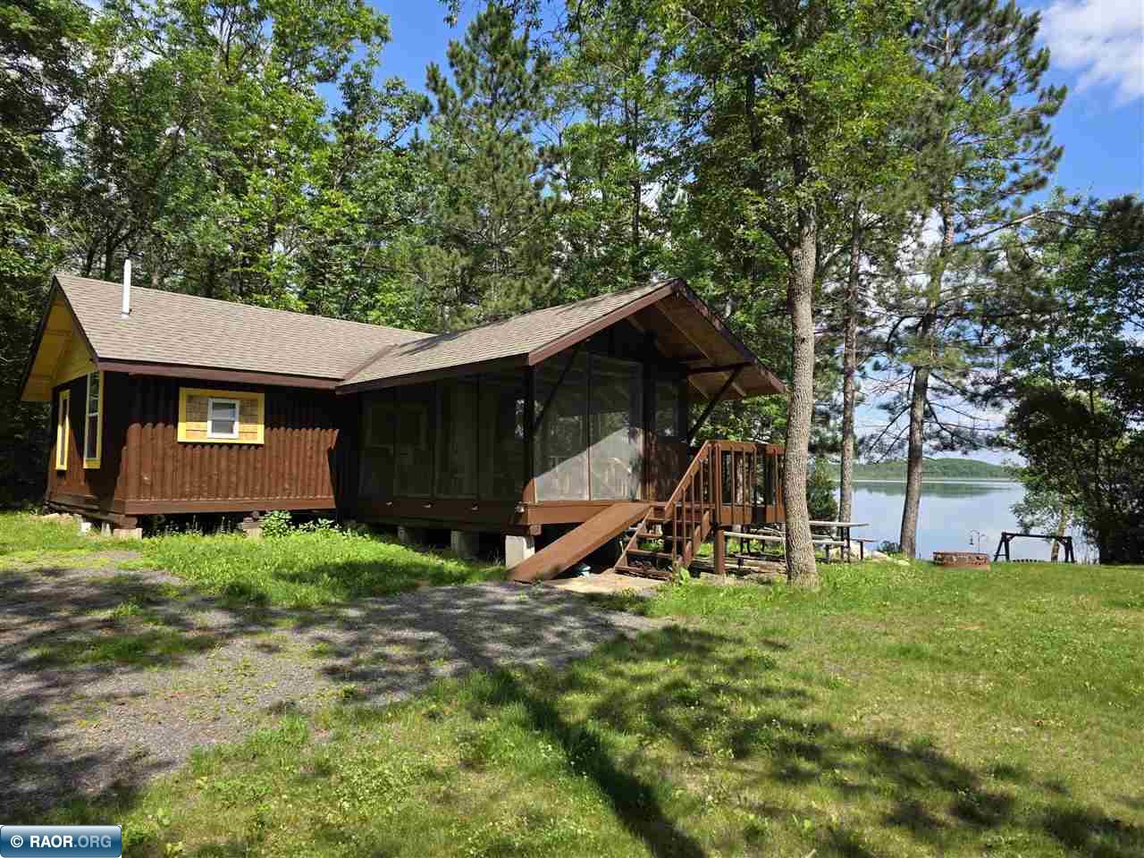 2734 & 2726 Knock Rd Eveleth MN 55734 - Elliot 148755 image1