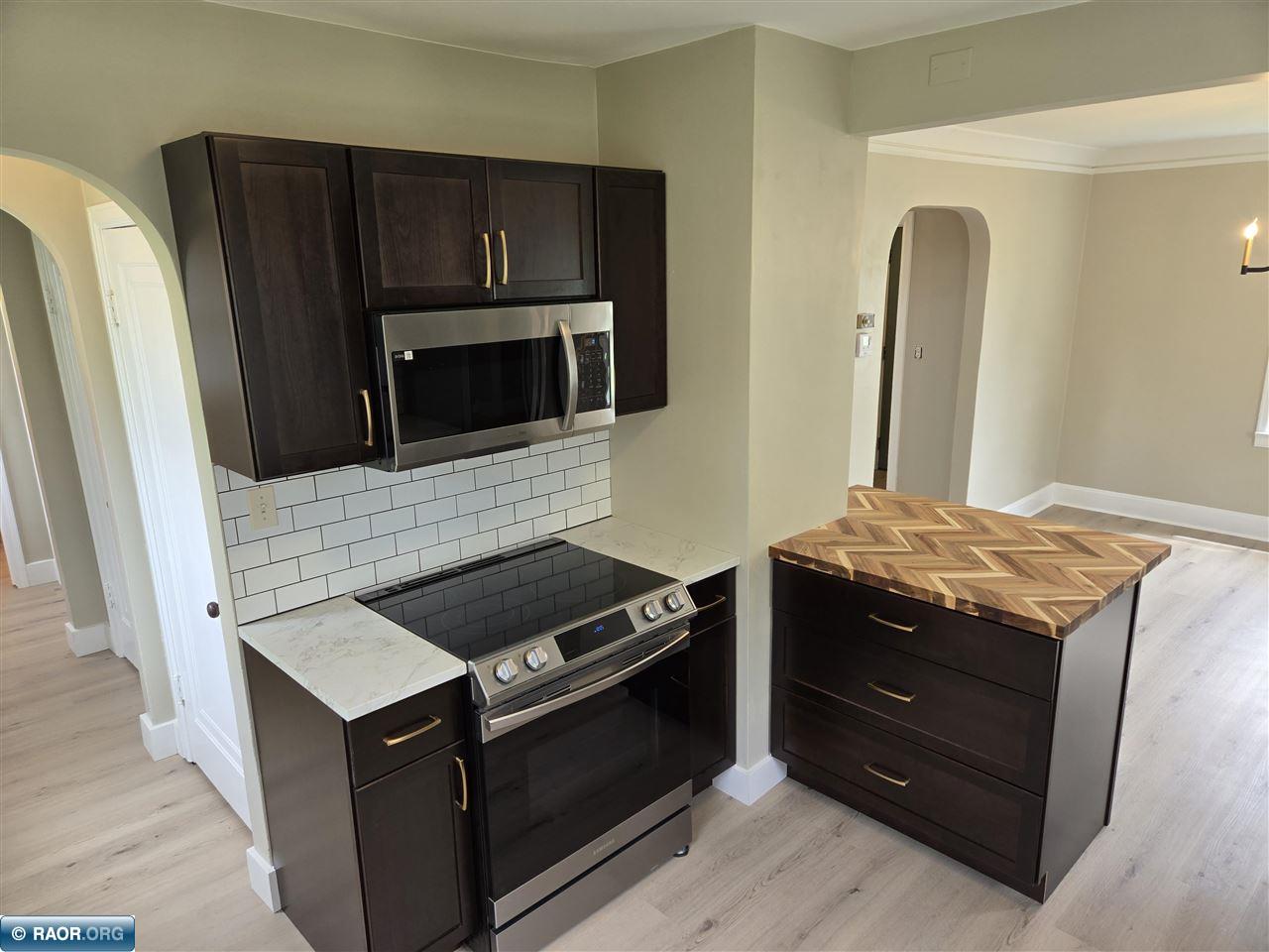 2815 1st Ave, Hibbing, MN, 55746 MLS 146828 Edina Realty