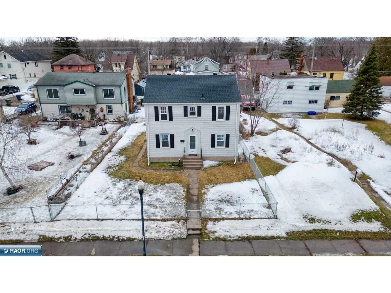 2815 1st ave Hibbing MN 55746 149585 image2