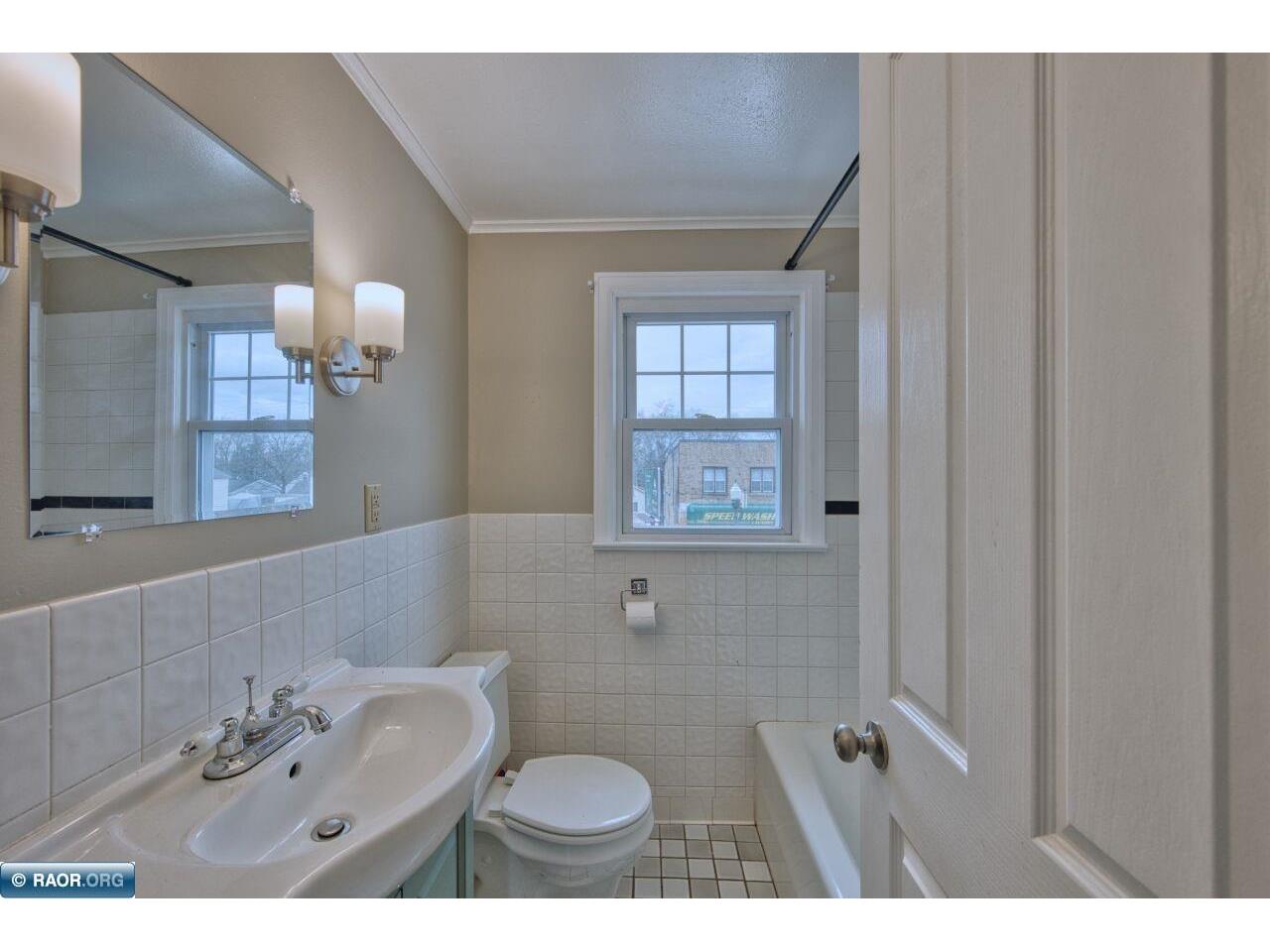 2815 1st ave Hibbing MN 55746 149585 image27