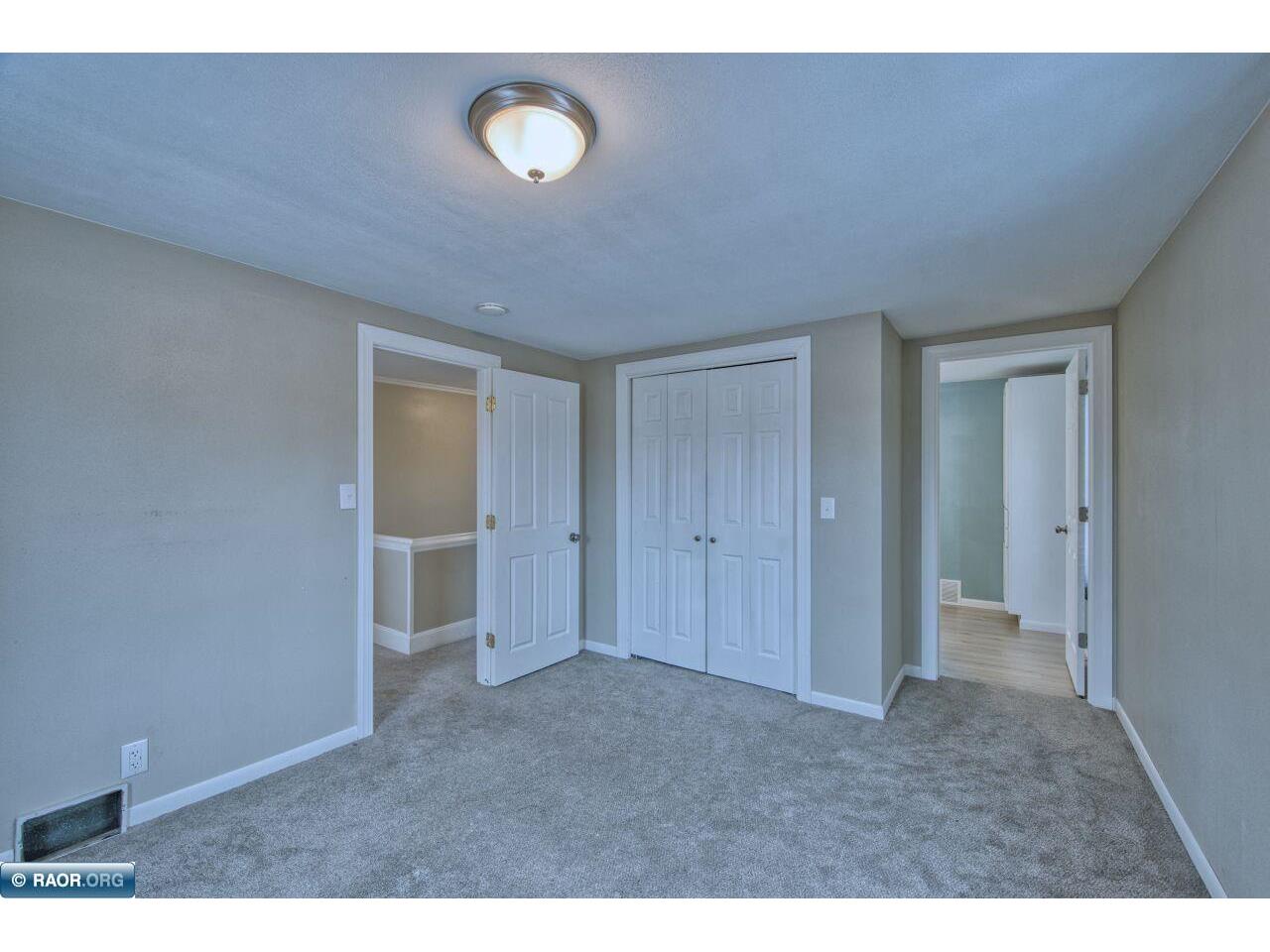 2815 1st ave Hibbing MN 55746 149585 image32