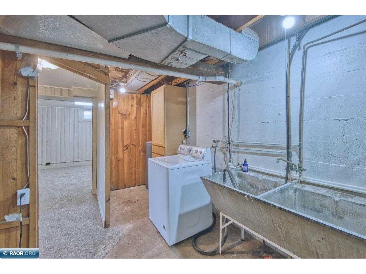 2815 1st ave Hibbing MN 55746 149585 image38