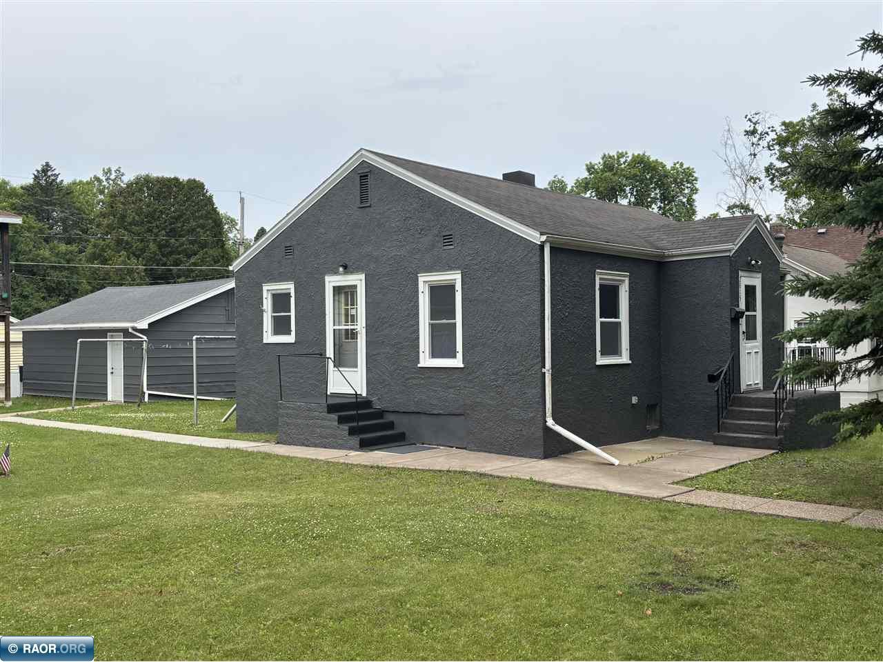2815 E 4th Ave Hibbing MN 55746 148597 image1