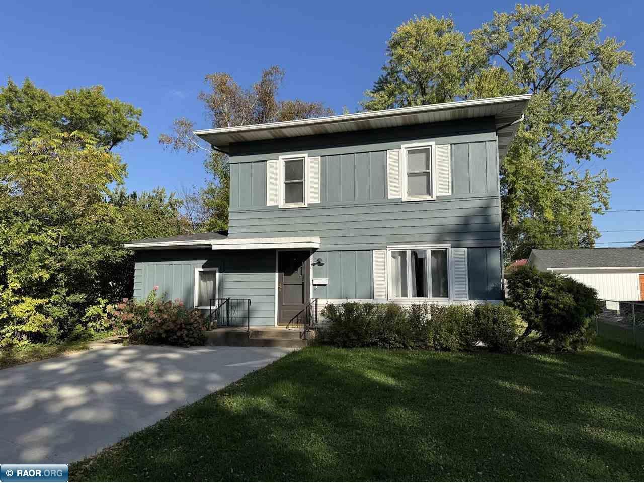 2816 W 4th Ave Hibbing MN 55746 148901 image1