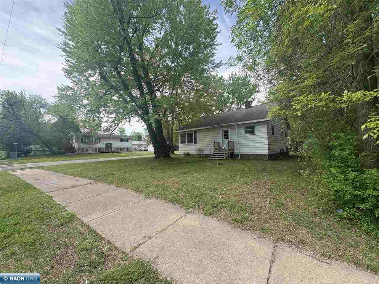2835 8th Ave E Hibbing MN 55746 150067 image1