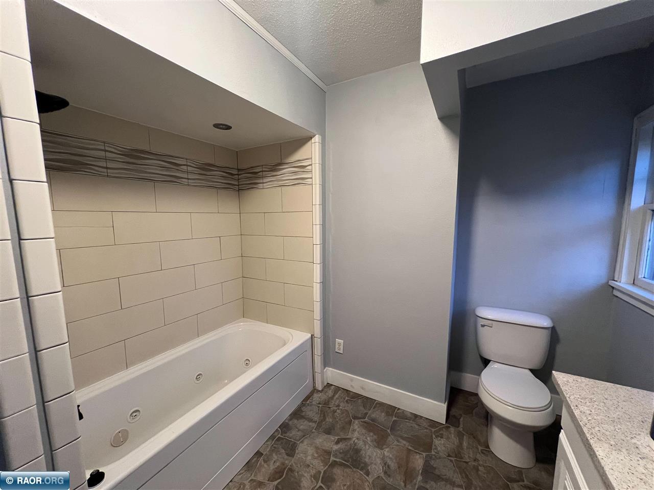 2902 2nd Ave E Hibbing MN 55746 149340 image10