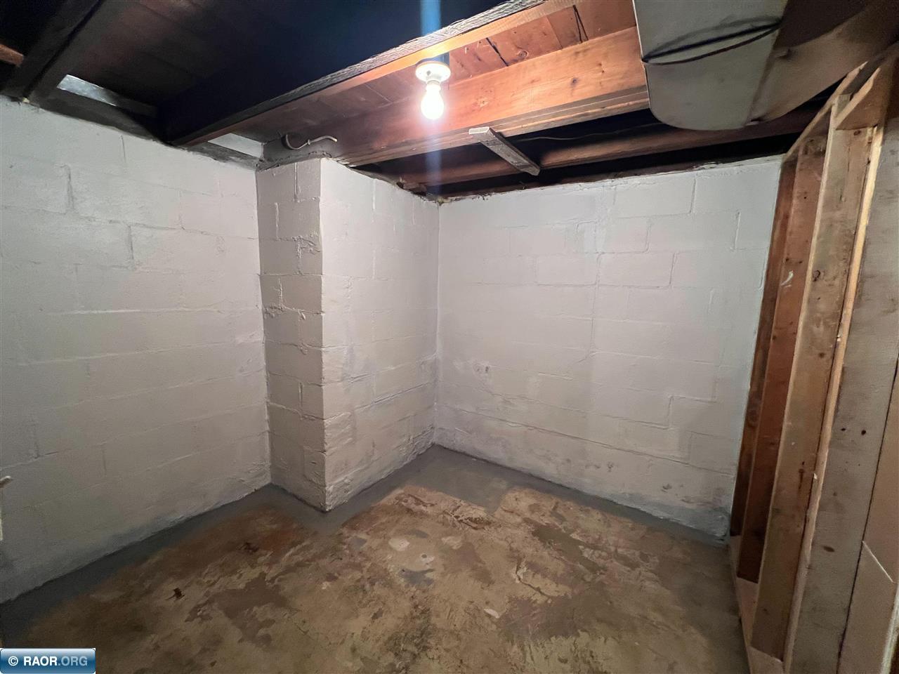 2902 2nd Ave E Hibbing MN 55746 149340 image16