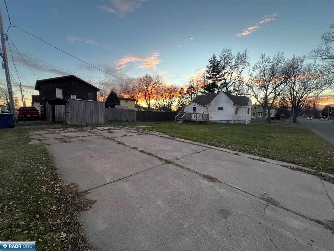 2902 2nd Ave E Hibbing MN 55746 149340 image3