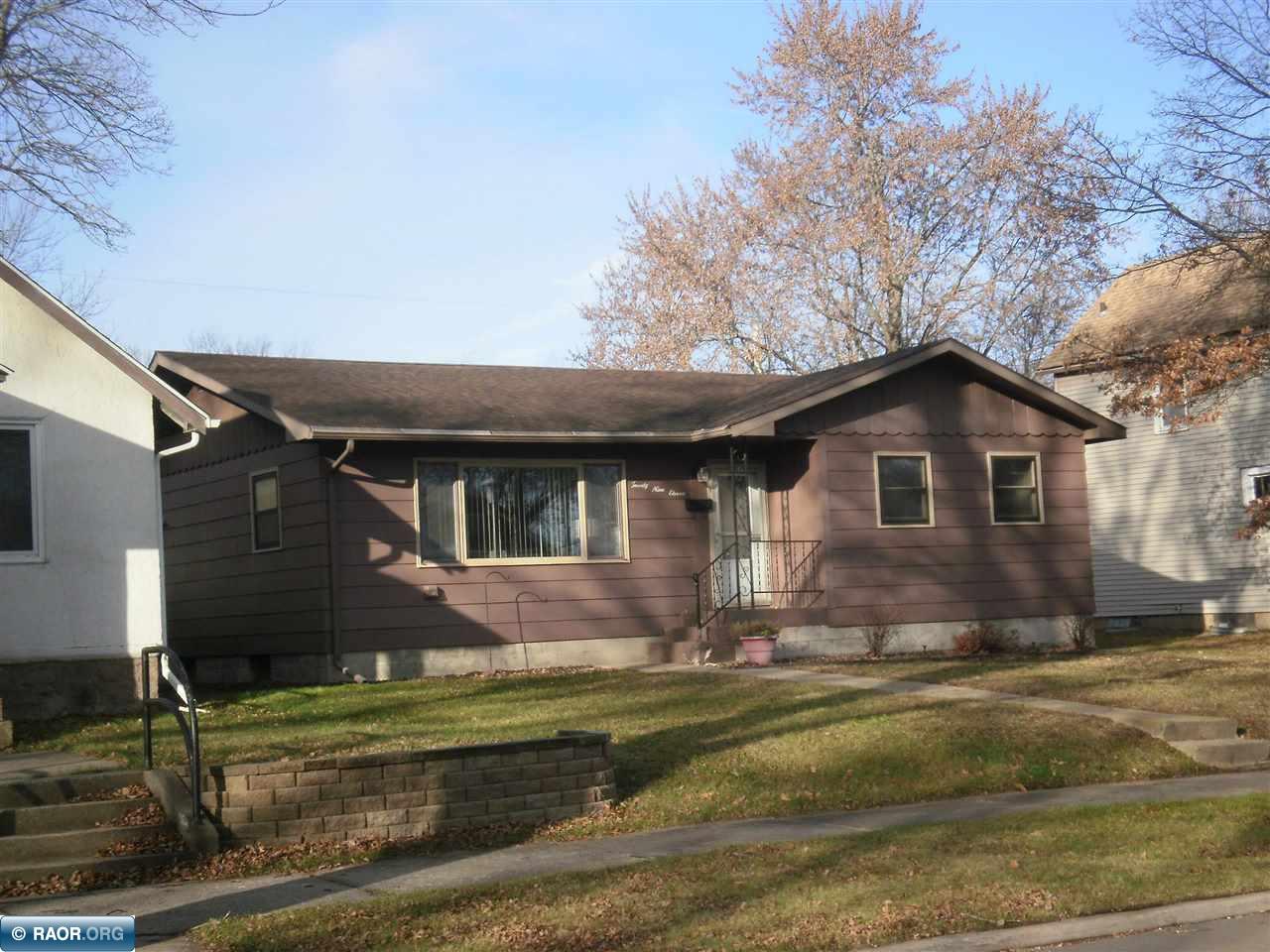 2911 E 5th Avneue Hibbing MN 55746 147743 image1