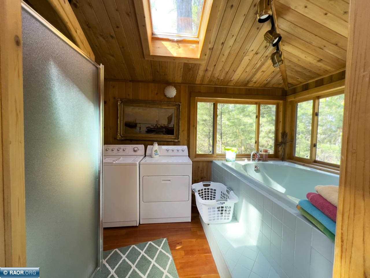 2928 Waters Is & Dock Van Vac Road Ely MN 55731 - Burntside Lake 146931 image12