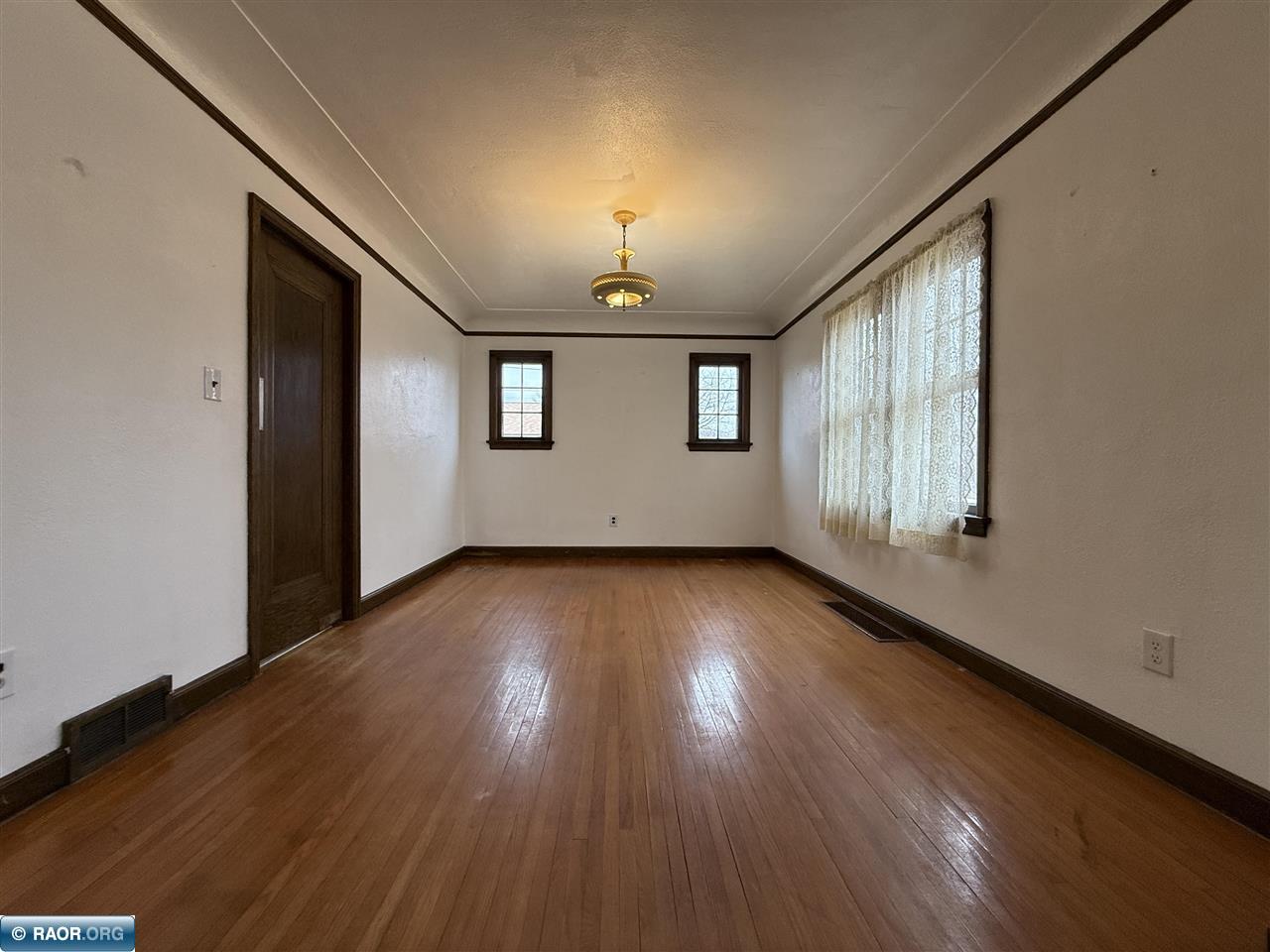 3001 3rd Avenue W Hibbing MN 55746 149688 image11