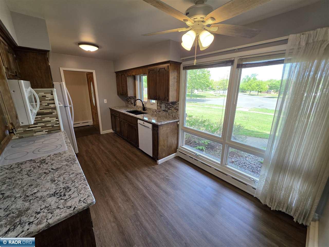 302 N Inner Dr Hibbing MN 55746 150060 image11