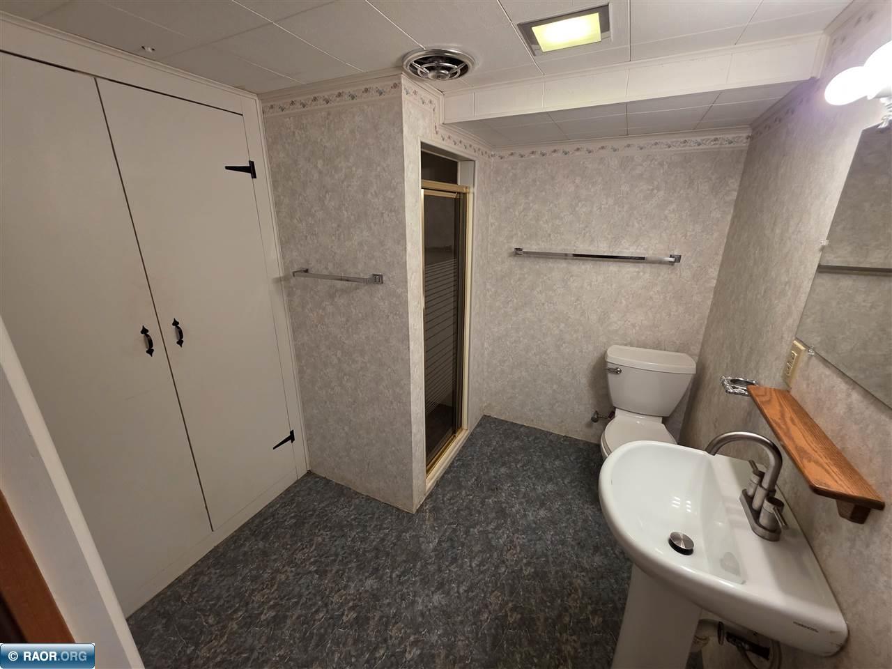 302 N Inner Dr Hibbing MN 55746 150060 image31