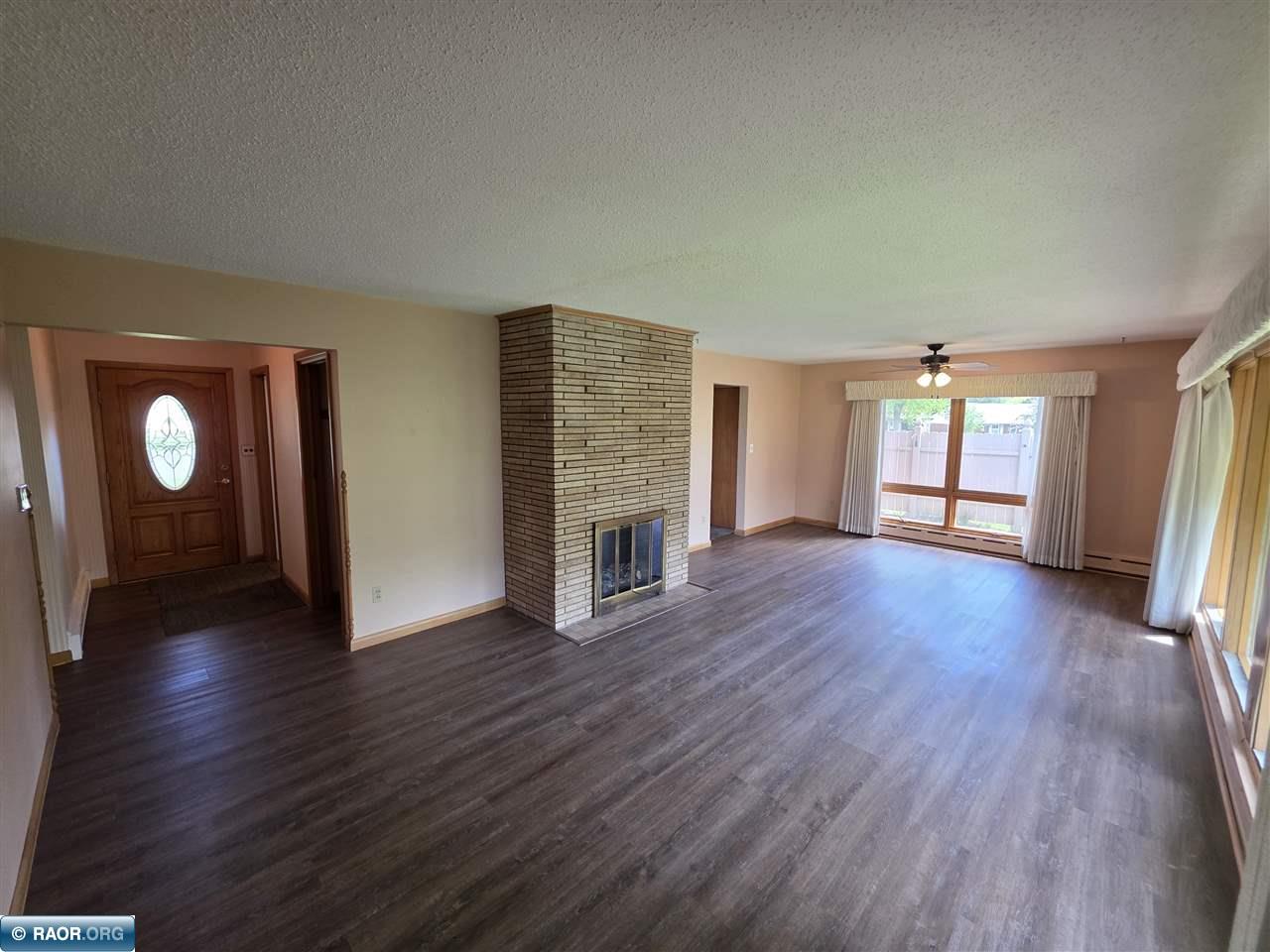 302 N Inner Dr Hibbing MN 55746 150060 image8