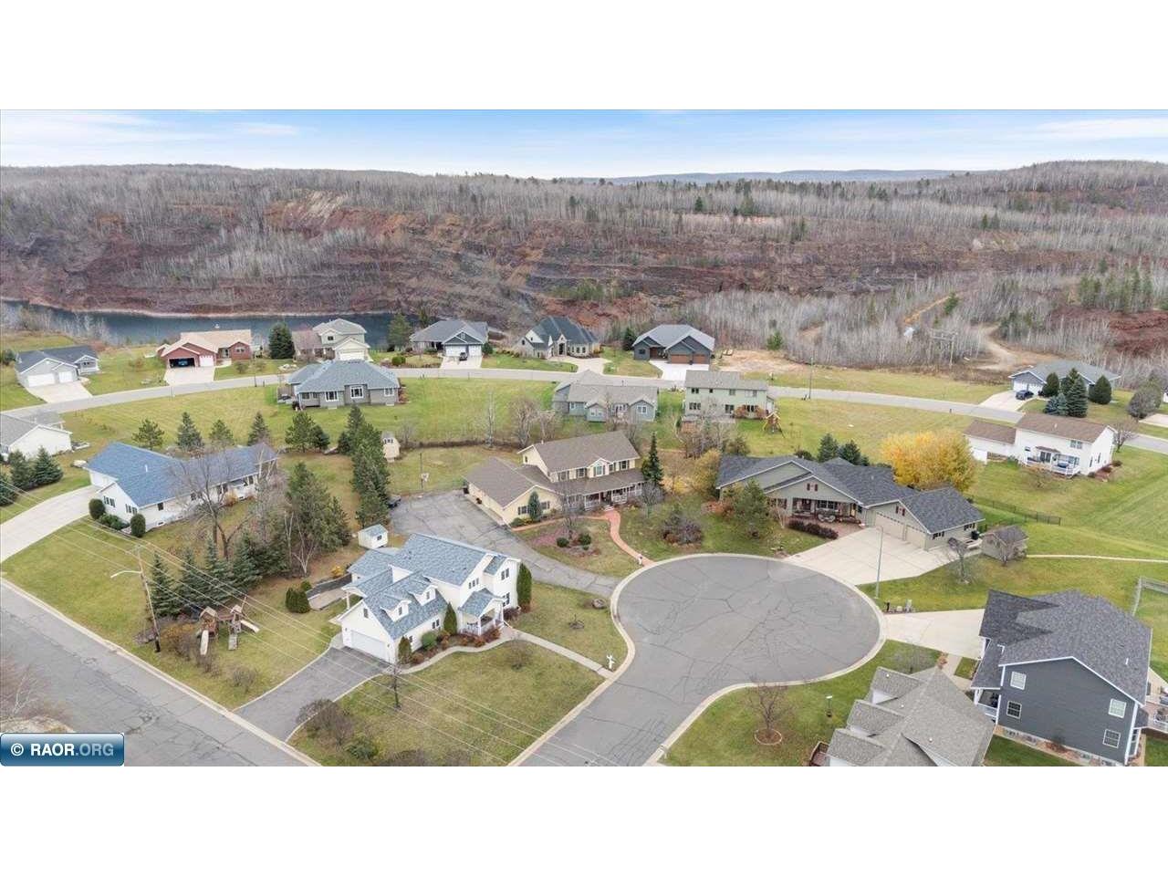 303 N Fairview Circle Virginia MN 55792 149298 image3