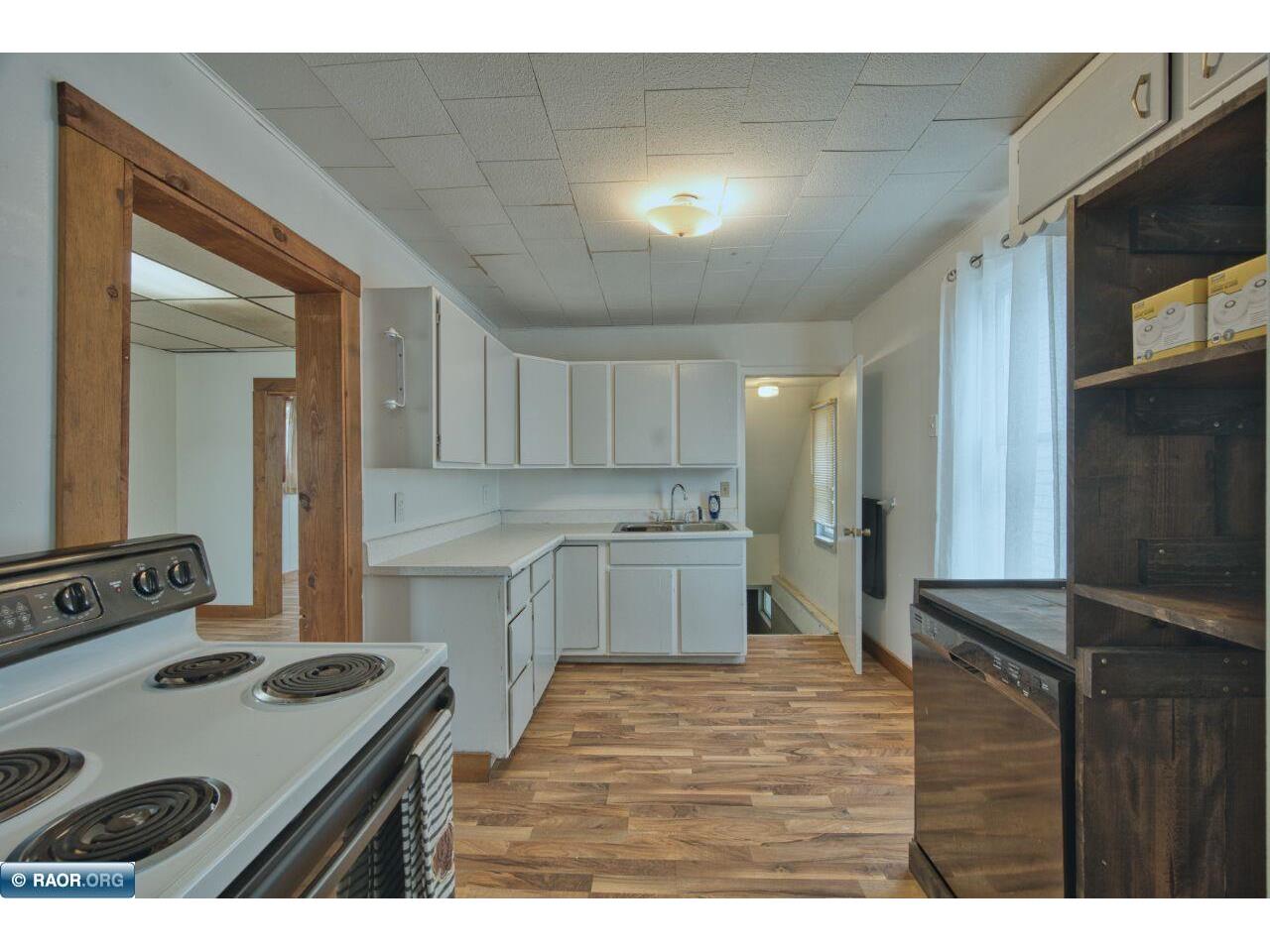 304 W 3rd Ave N Aurora MN 55705 149183 image10